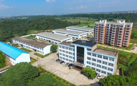 湖北昌利公司連續(xù)25年榮獲“守合同重信用企業(yè)”，始終將誠信經(jīng)營放在第一位！