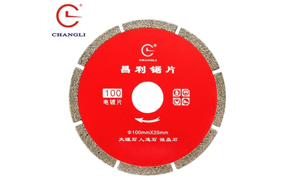 優(yōu)質(zhì)的微晶石鋸片切割的無孔微晶石在安裝時應該注意什么呢？